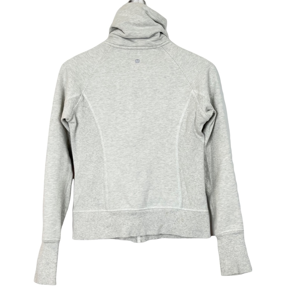 ❗️SOLD❗️Lululemon Calm & Cozy Zip Up Jacket Heathered Core Ultra Light - Picture 8 of 15